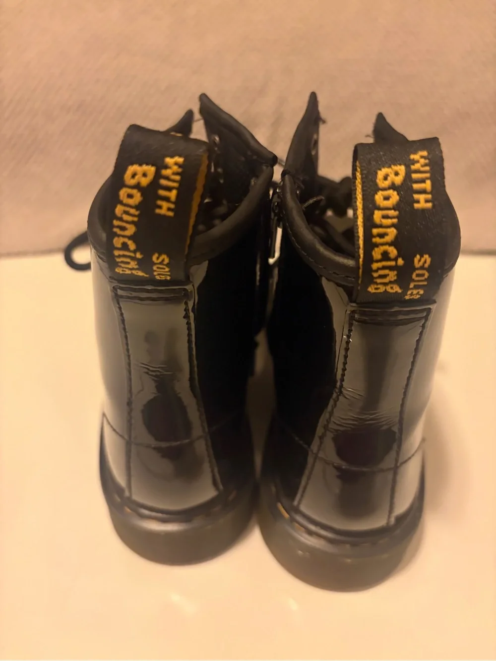 Girls Dr. Martens Black Patent Leather Combat Boots - size 4